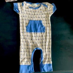 Feather baby romper